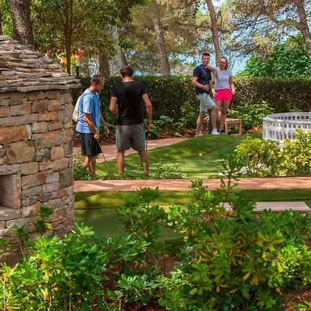 Vakantiepark Valamar Lanterna 4*