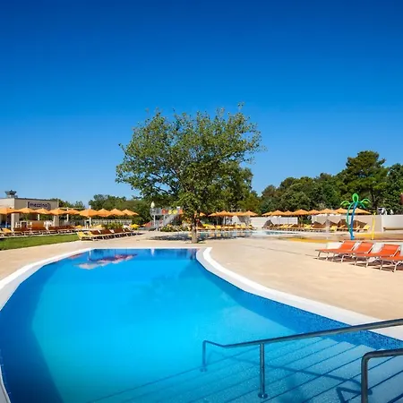 Valamar Lanterna Тар