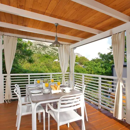 Prázdninový areál Valamar Lanterna 4*
