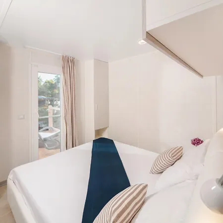 Valamar Lanterna 4*