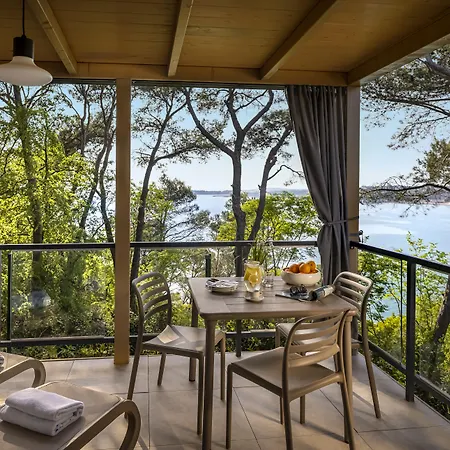 Valamar Lanterna