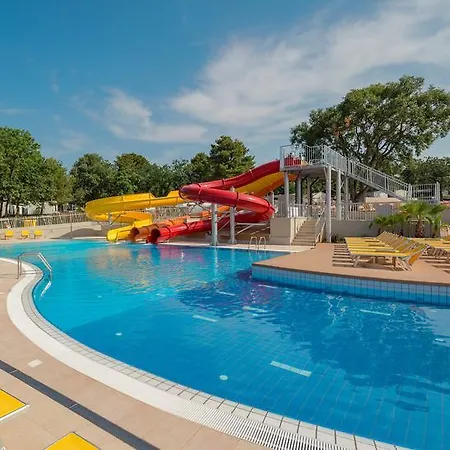 Valamar Lanterna