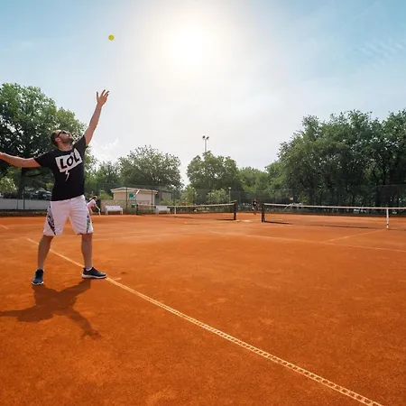 Valamar Lanterna פארק נופש