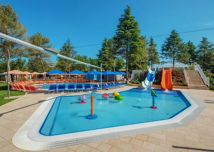 Valamar Lanterna Village de vacances 4*